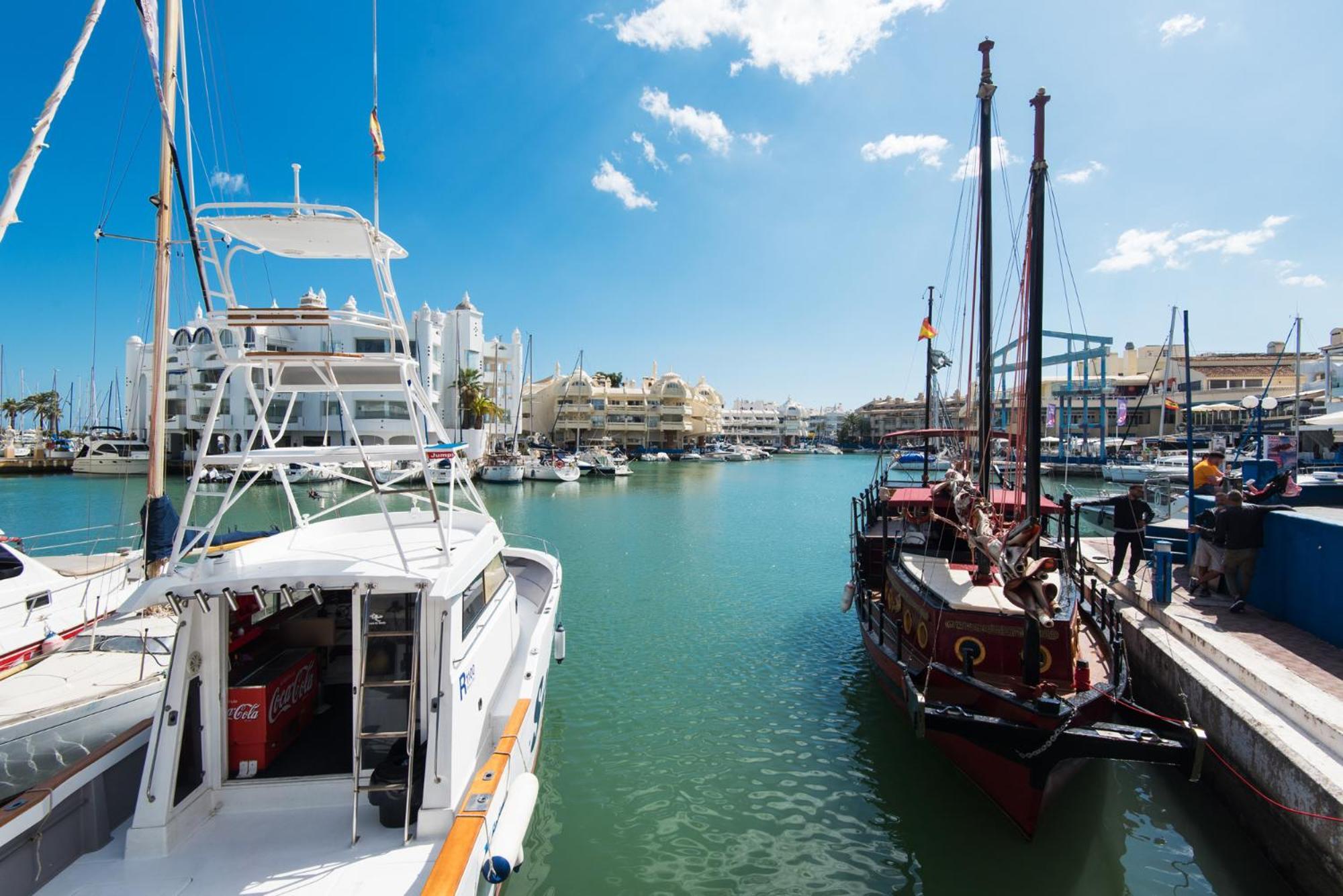 Apartmento En La Pequena Venecia, Puerto Marina Бенальмадена Экстерьер фото